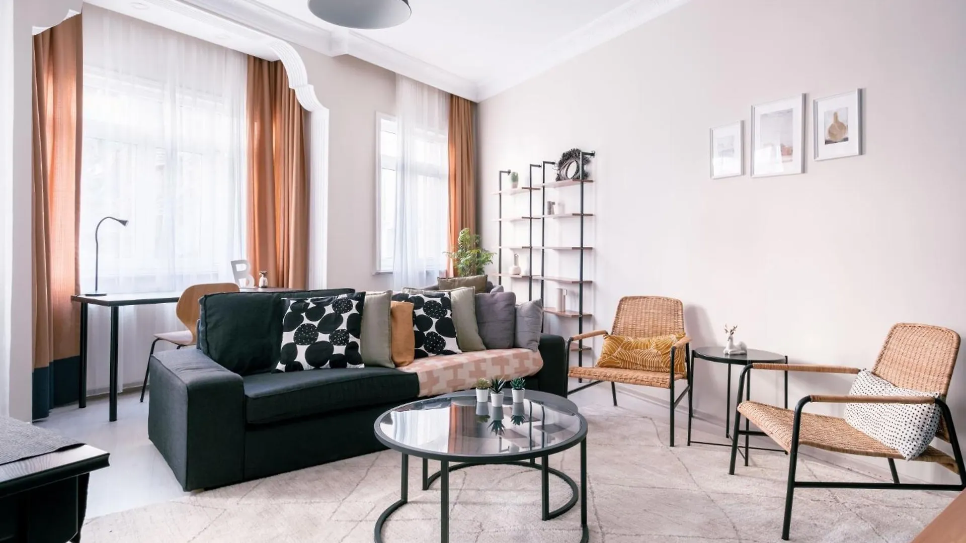 Modern Spacious Flat W Balcony 5 Min To Taksim Istanbul 0*,  Turkey