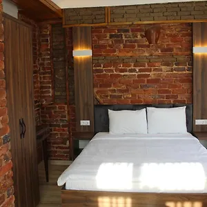 3* Szálloda Han Suite Hotel